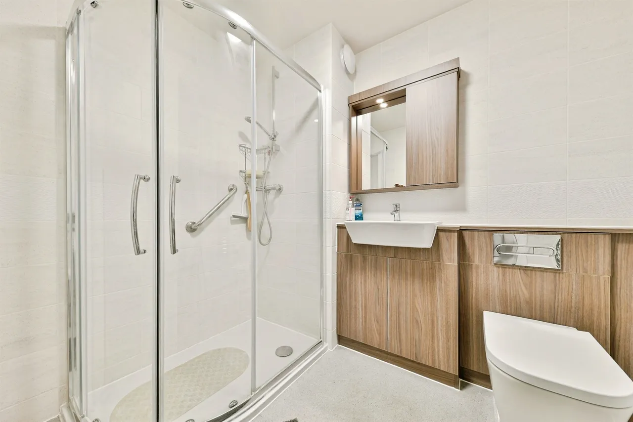 Wratten Road West, Hitchin, SG5, photo 12