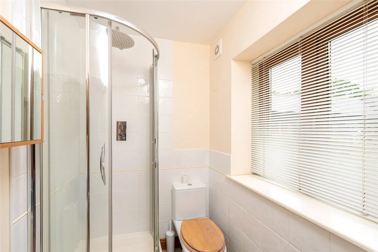 Akeley Wood Court, Home Farm, MK18, photo 18