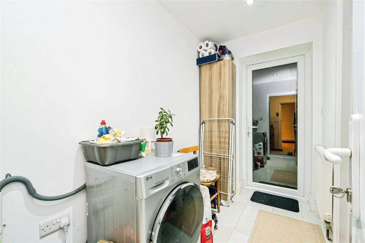 Meanley Road, Manor Park, London, E12, photo 9