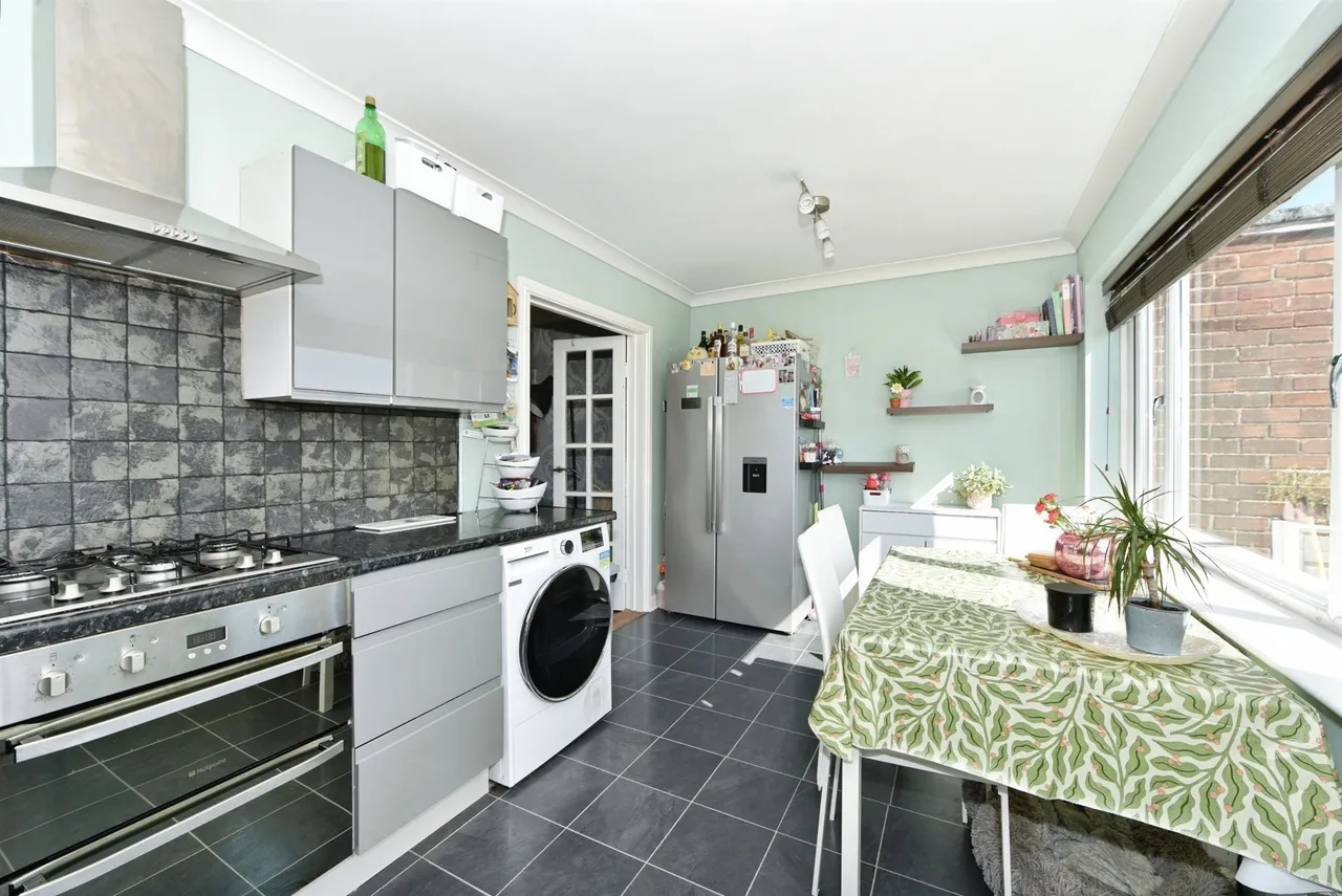 Beaver Hill Road, SHEFFIELD, photo 5