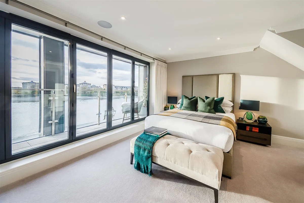 Rainville Road, London, W6, photo 12