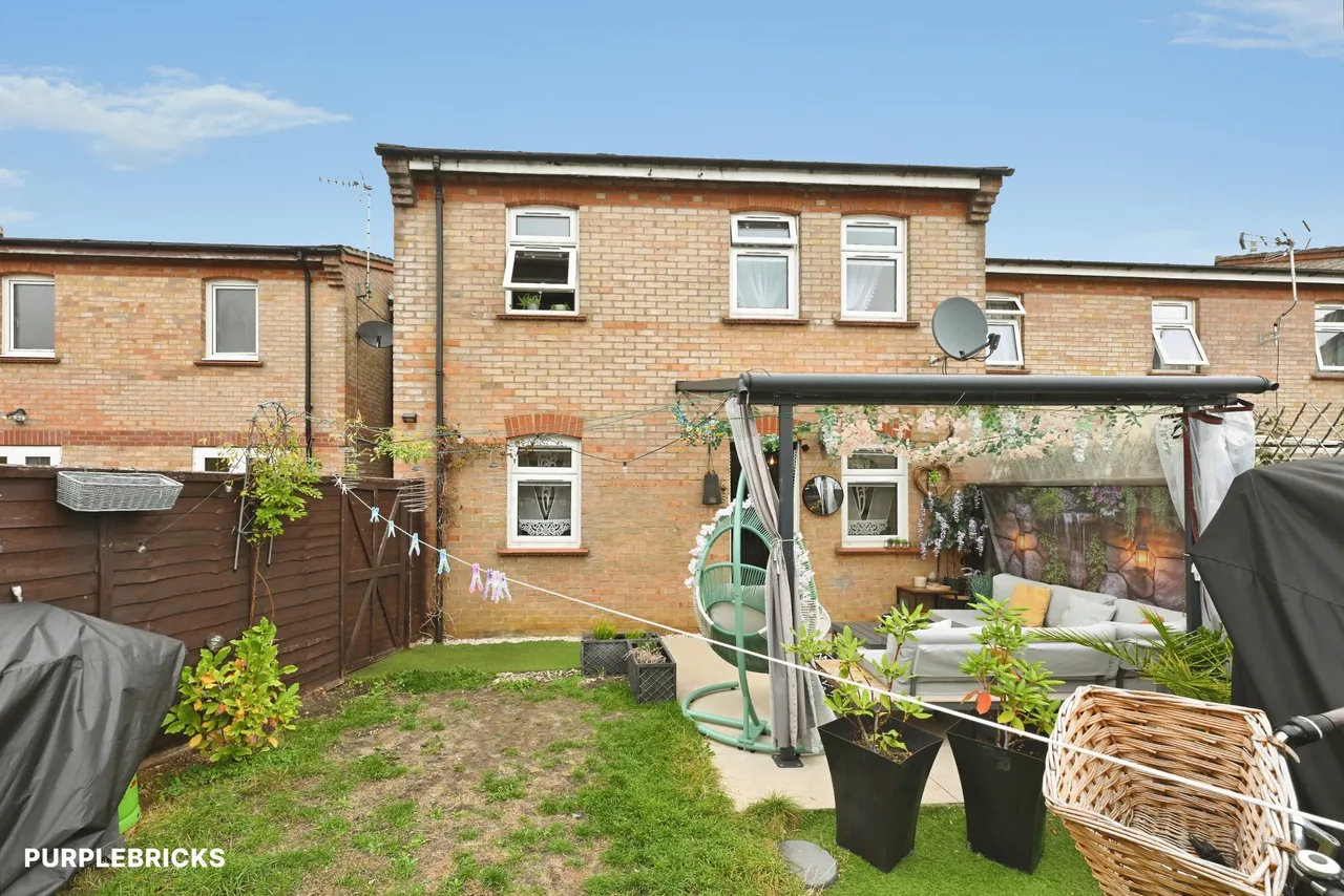 2 bed house for sale, Augustus Close, Cambridge, CB4
