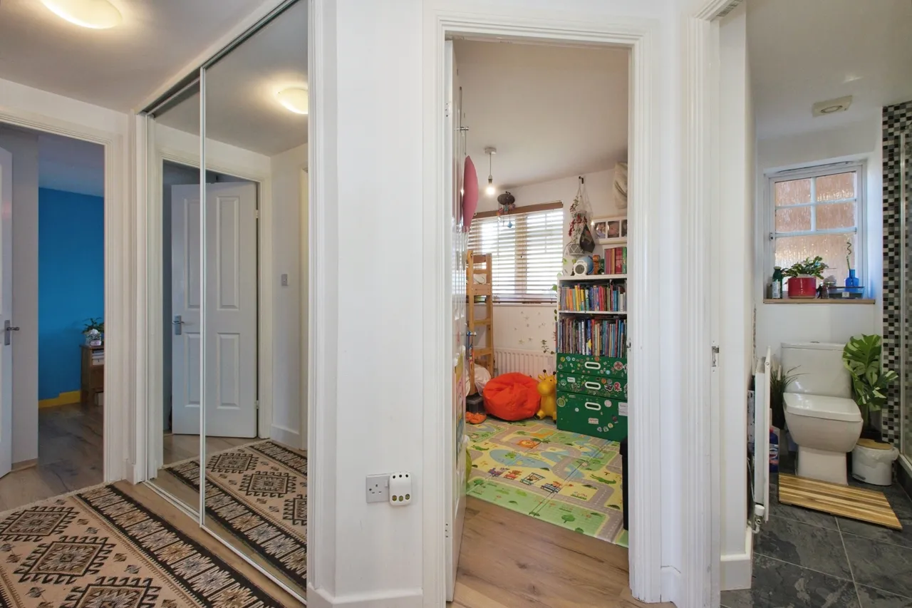 Greenhaven Drive, Thamesmead, photo 11