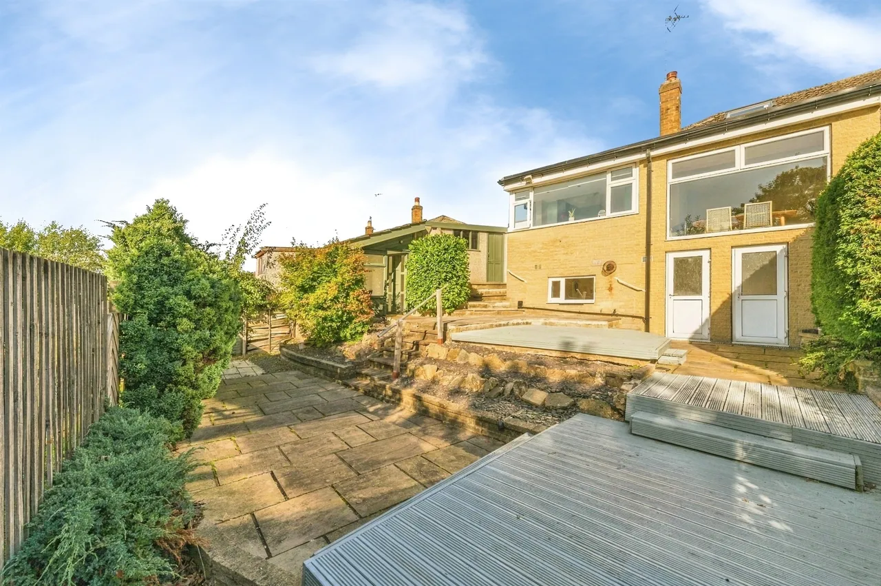Fenay Drive, Fenay Bridge, HD8, photo 18