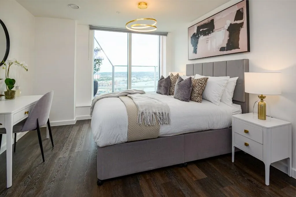2 bed property to rent, Vantage Tower, Centenary Plaza, SO19
