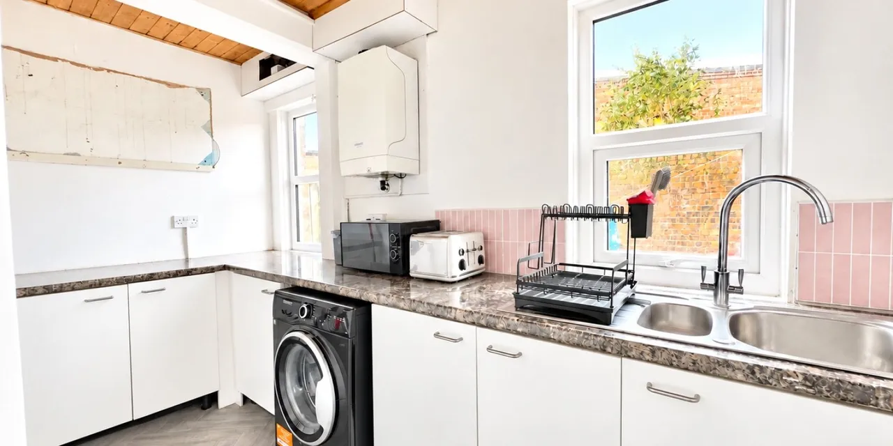 Massey Park, Wallasey, CH45, photo 10