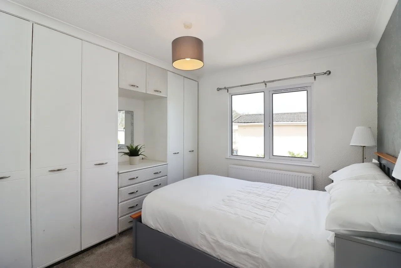 Sunningdale Park, New Tupton, Chesterfield, Derbyshire, S42, photo 6