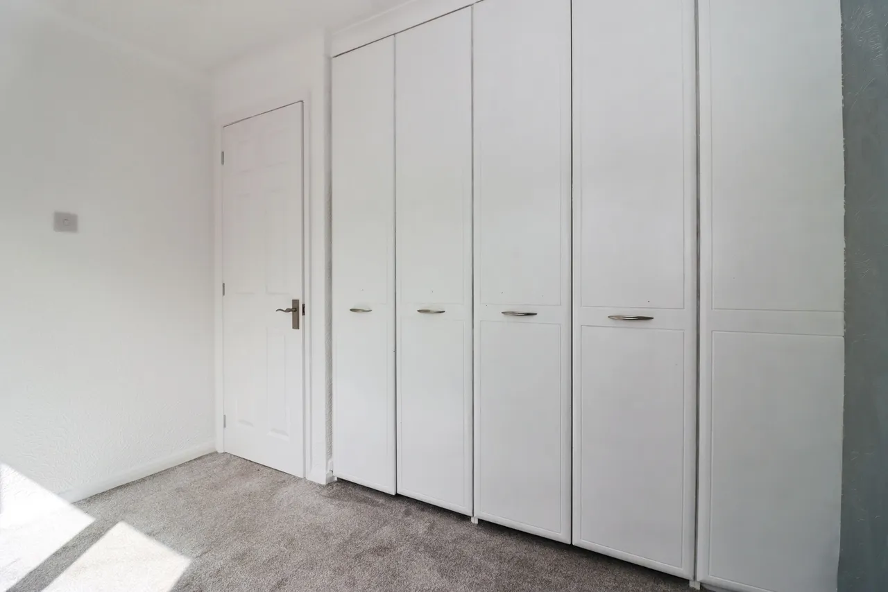 Sunningdale Park, New Tupton, Chesterfield, Derbyshire, S42, photo 9