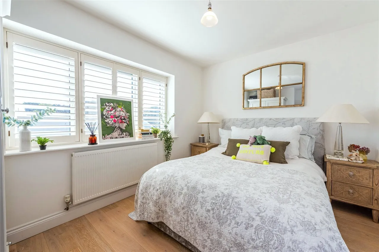 Jolliffe Road, West Wittering, PO20, photo 12