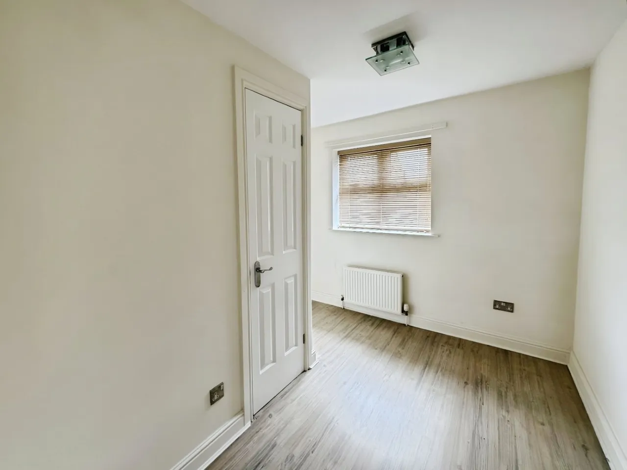 Kenilworth Close, Mirfield, WF14, photo 14