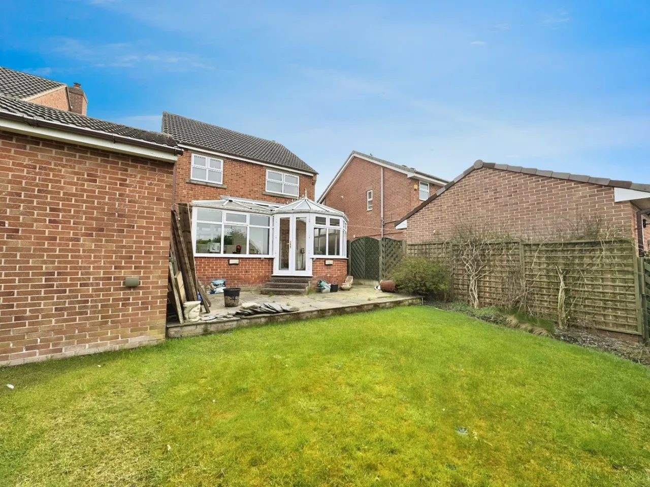 Kenilworth Close, Mirfield, WF14, photo 5