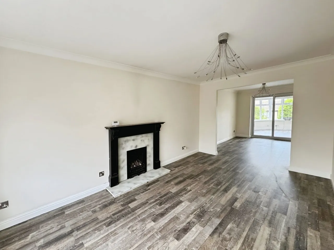Kenilworth Close, Mirfield, WF14, photo 2