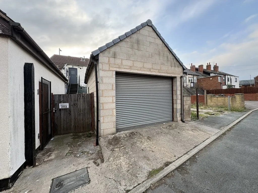 Station Lane, Featherstone, photo 7
