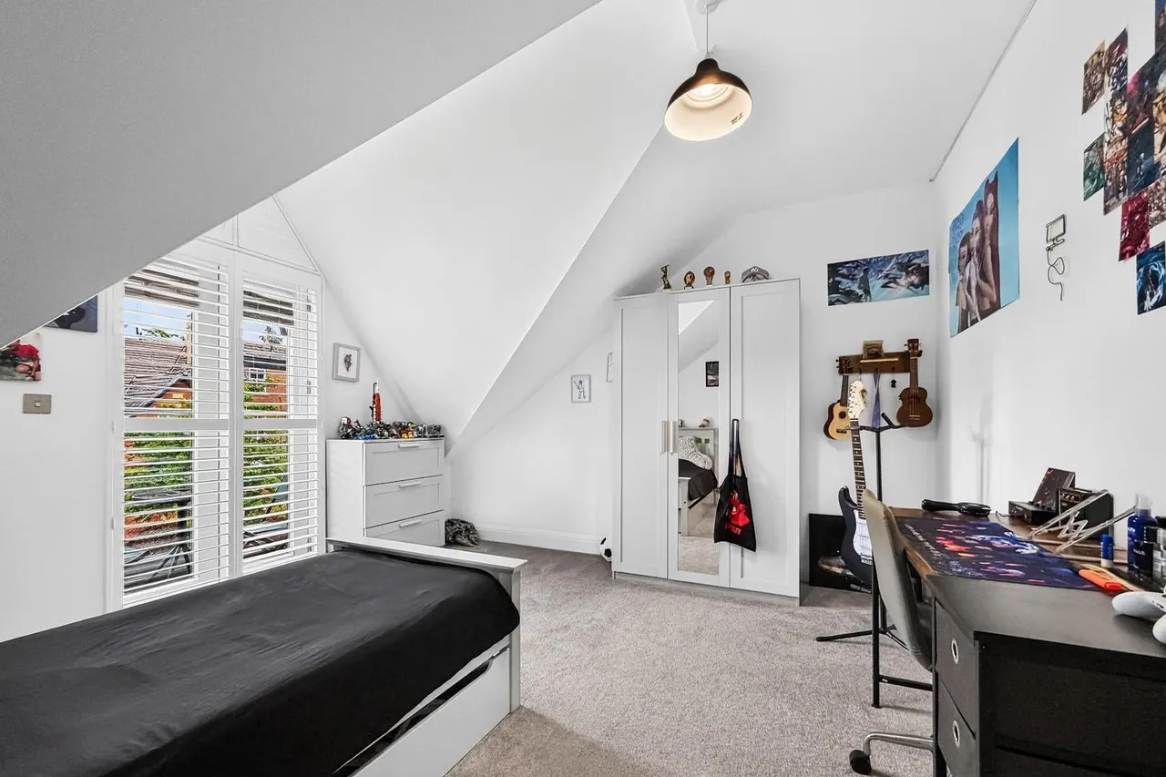 Acresfield Road, Timperley, Cheshire WA15 6HX, photo 26