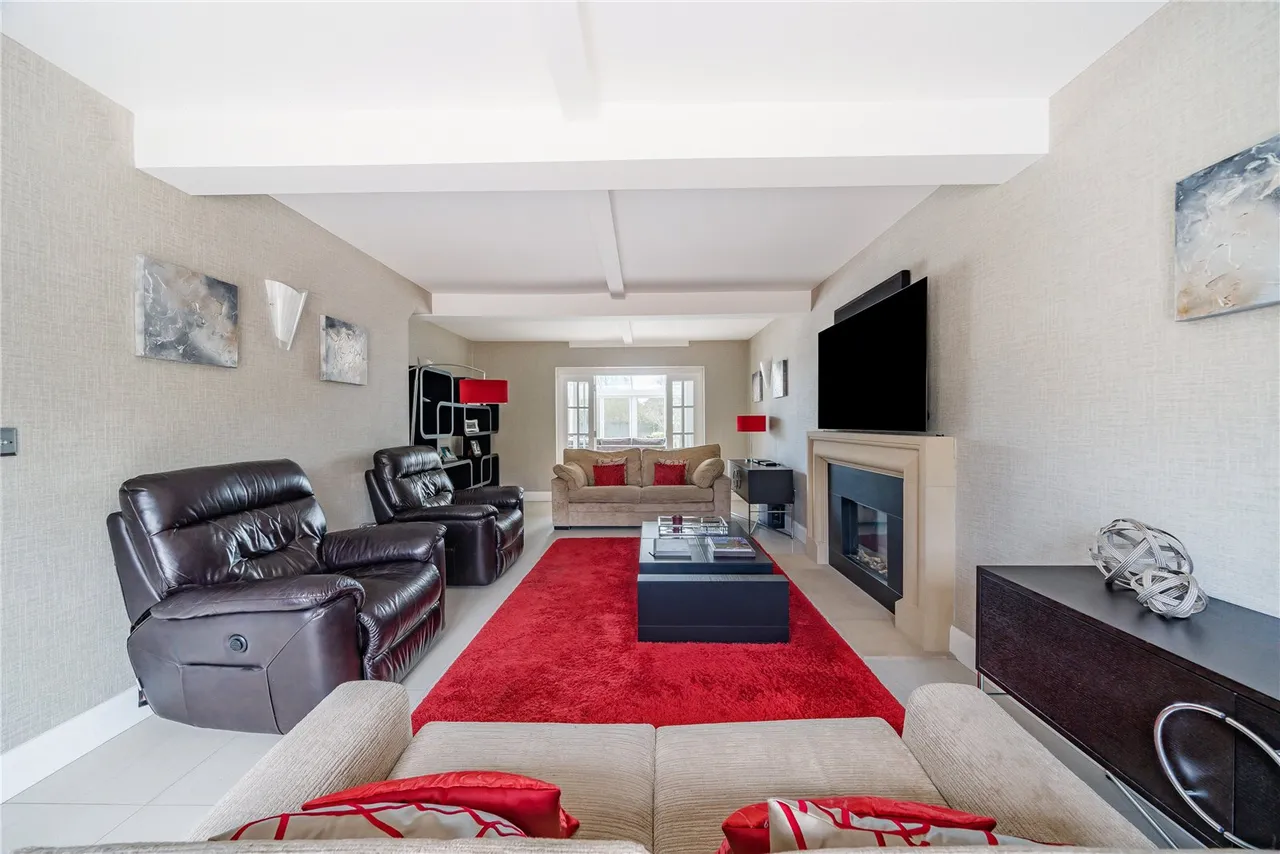 Wood Lane, Ruislip, HA4, photo 5