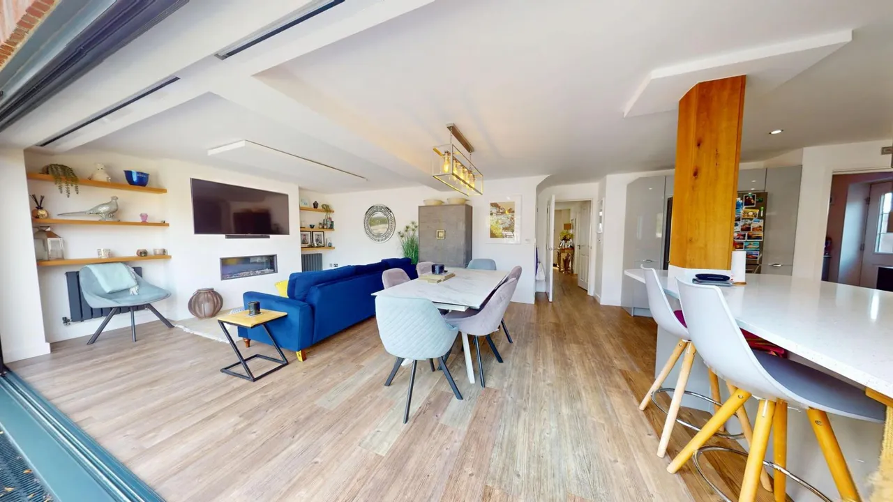 Josiah Drive, Barlaston, ST12, photo 4