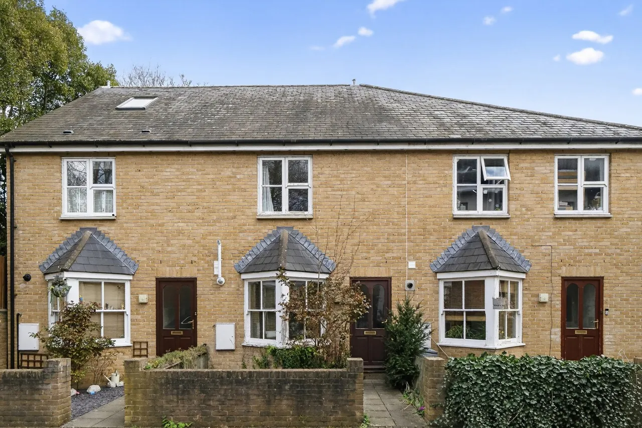 2 bed house for sale — Brandram Mews, London, SE13