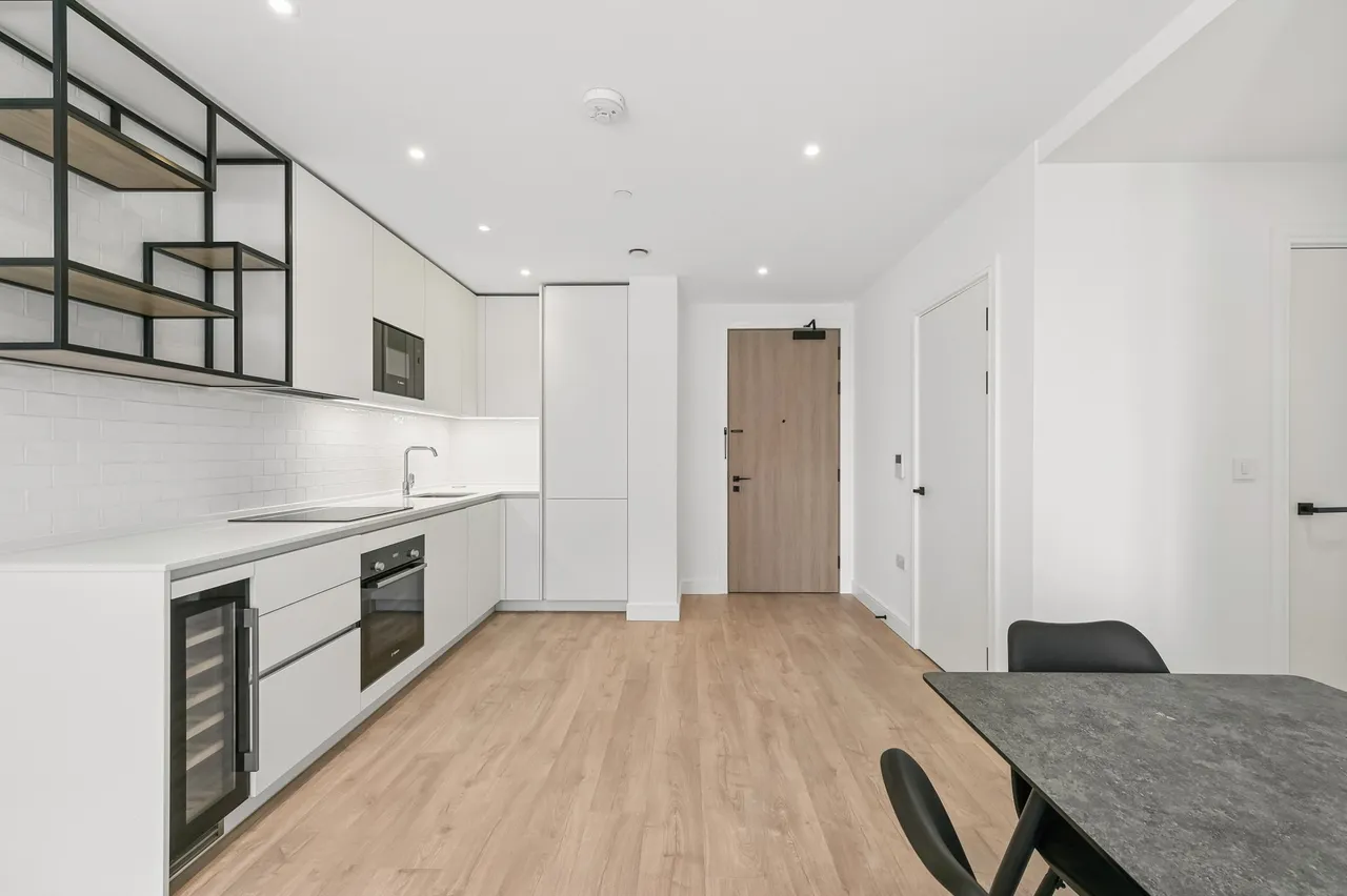 Caldon Boulevard, Wembley, HA0, photo 3