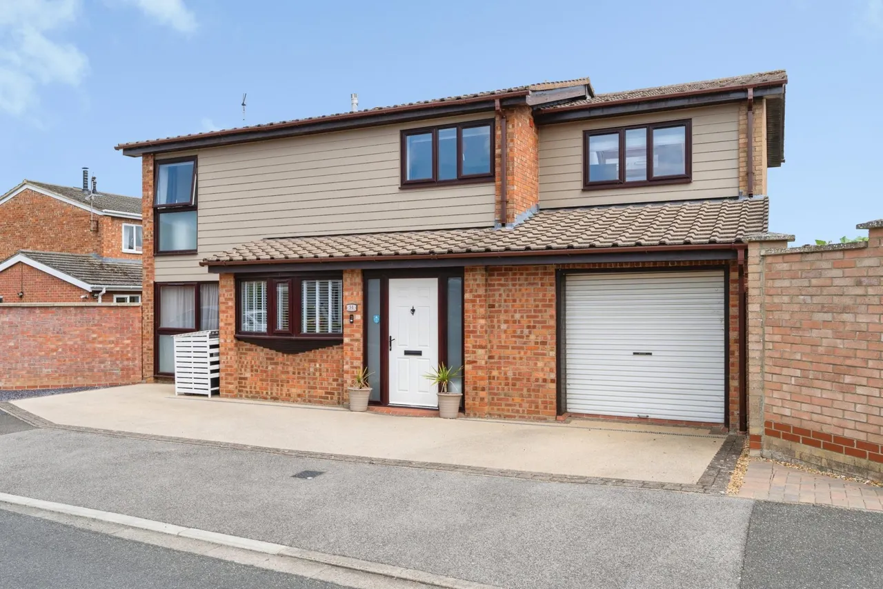 4 bed house for sale, Merlin Drive, Ely, CB6