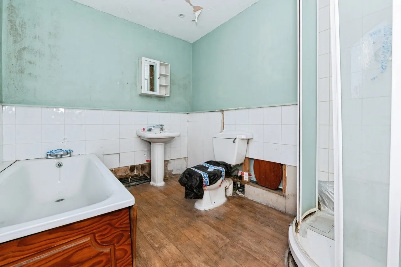 Wellington Street, Gravesend, DA12, photo 5