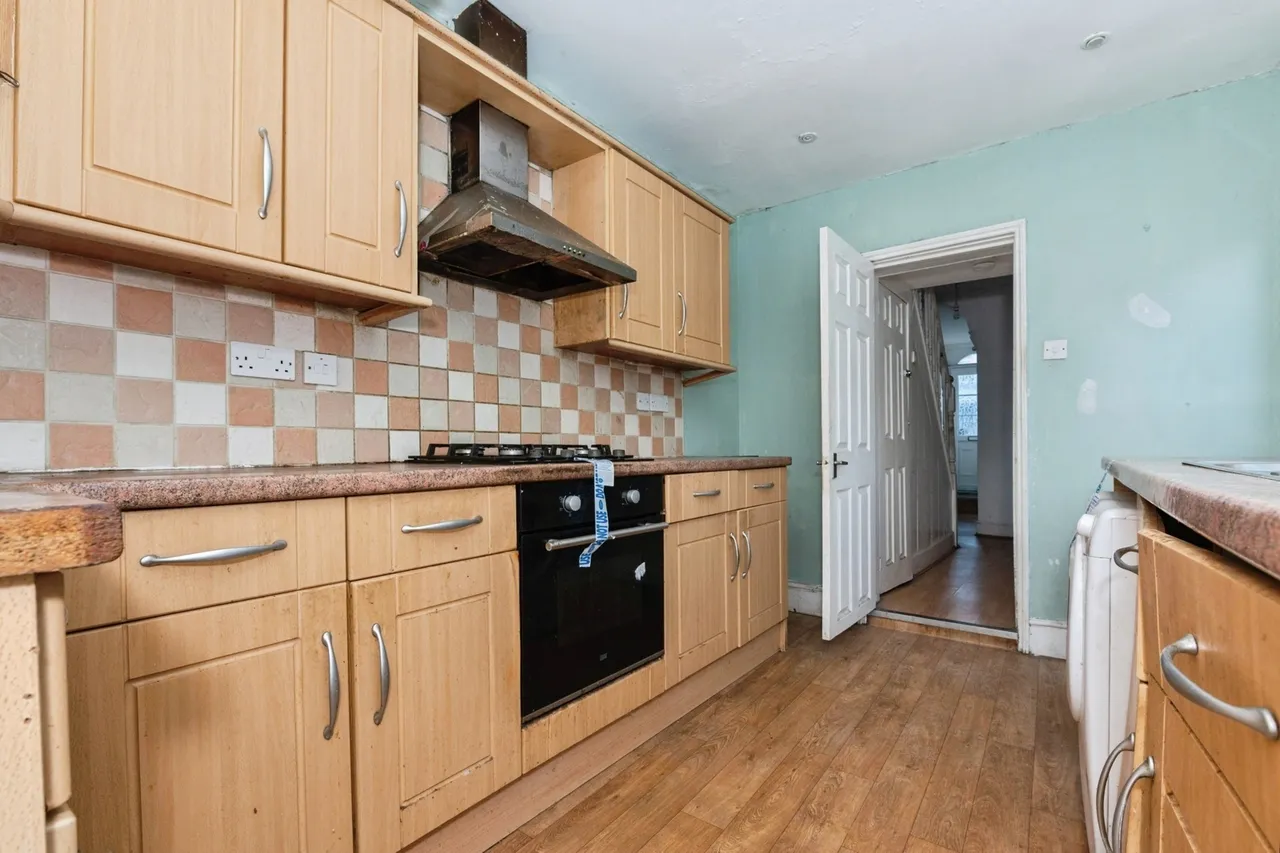 Wellington Street, Gravesend, DA12, photo 3