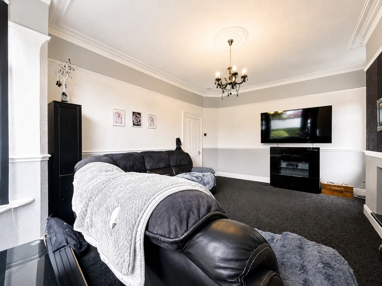 Dialstone Lane, Offerton, SK2, photo 7
