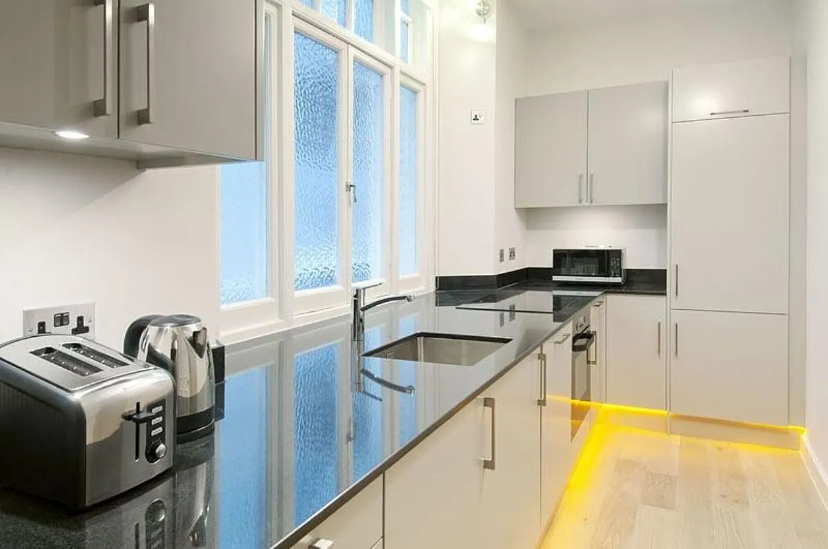 Albert Court, Kensington Gore, SW7, photo 4