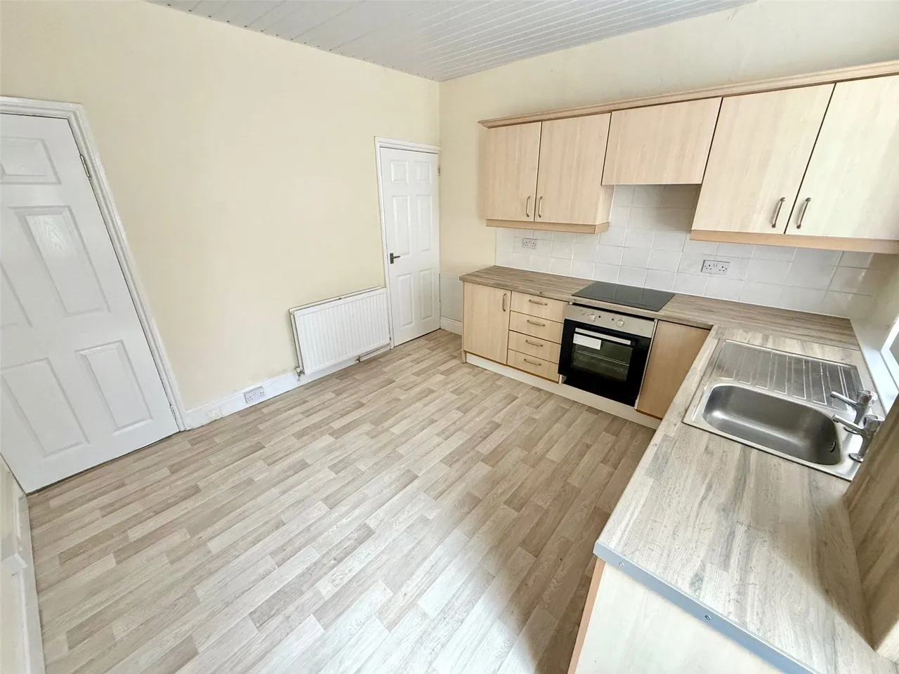 Leswell Lane, Kidderminster, Worcestershire, DY10 1RN, photo 3