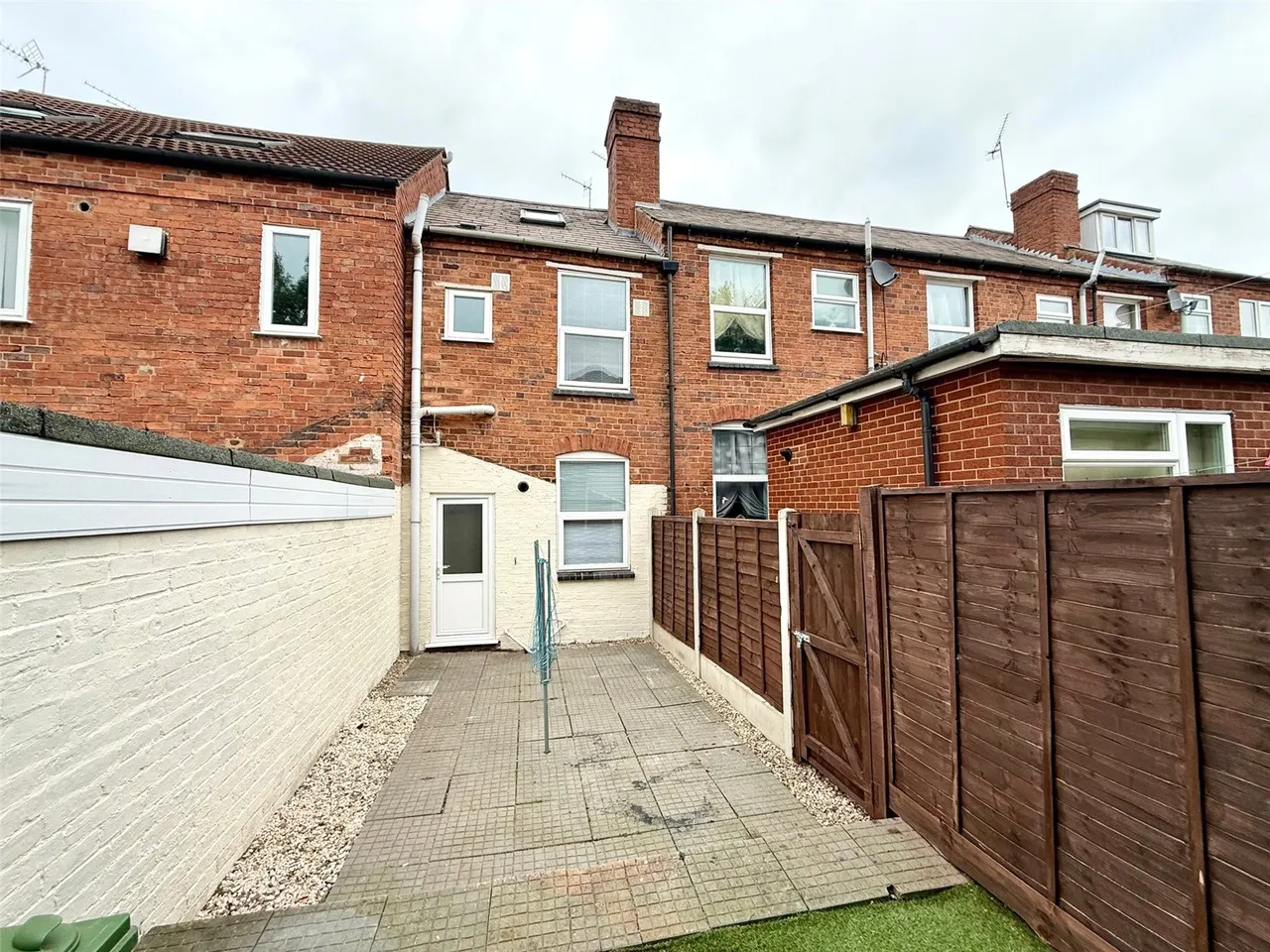 Leswell Lane, Kidderminster, Worcestershire, DY10 1RN, photo 9