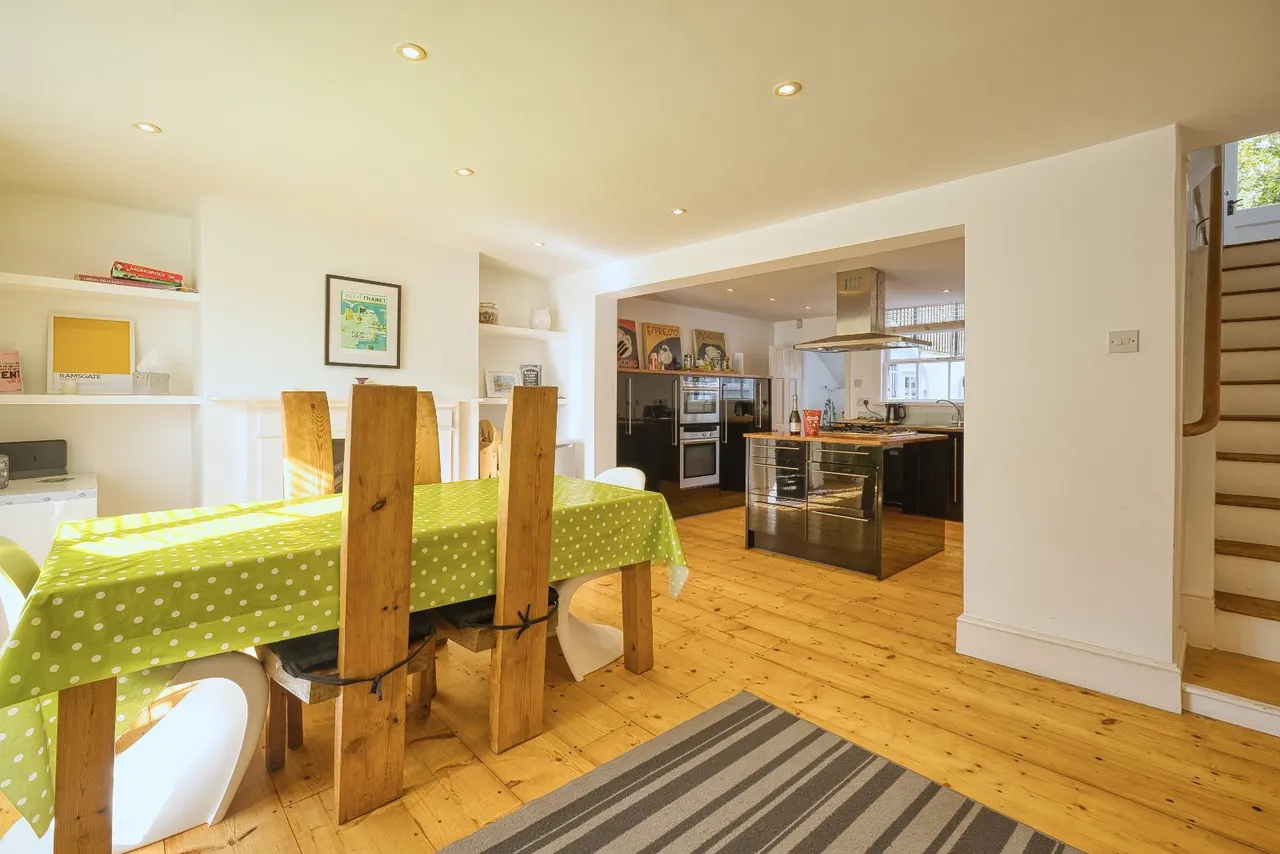 Guildford Lawn, Ramsgate, CT11, photo 9