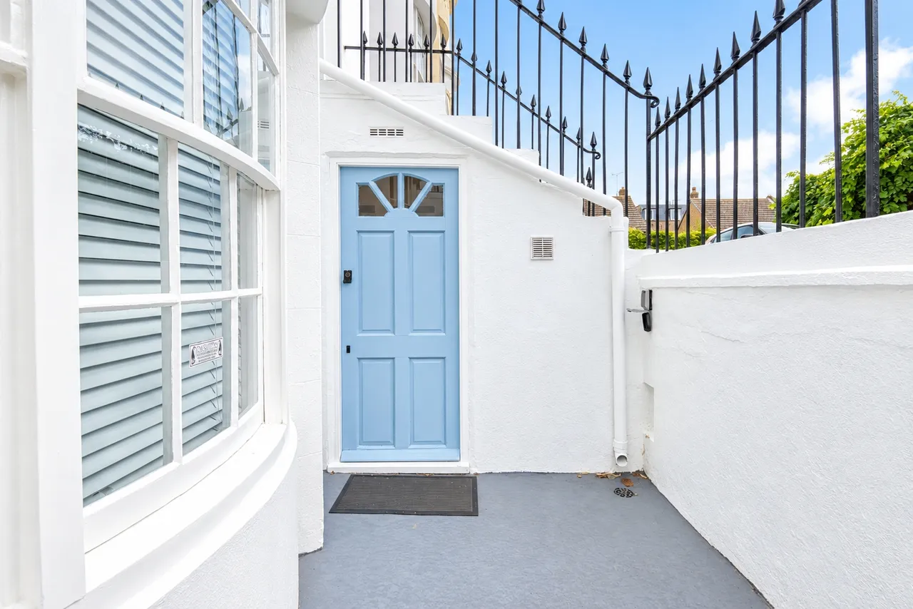 Guildford Lawn, Ramsgate, CT11, photo 25