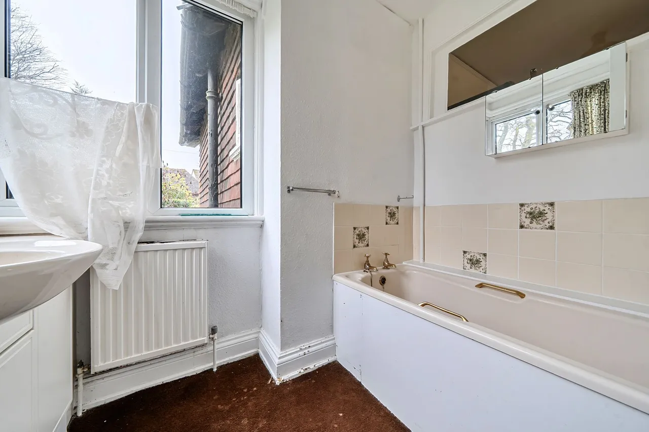 Old Haslemere Road, Haslemere, GU27, photo 14