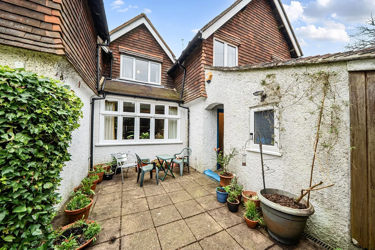 Old Haslemere Road, Haslemere, GU27, photo 18