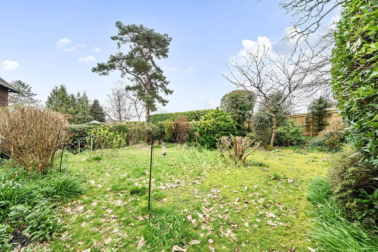 Old Haslemere Road, Haslemere, GU27, photo 16