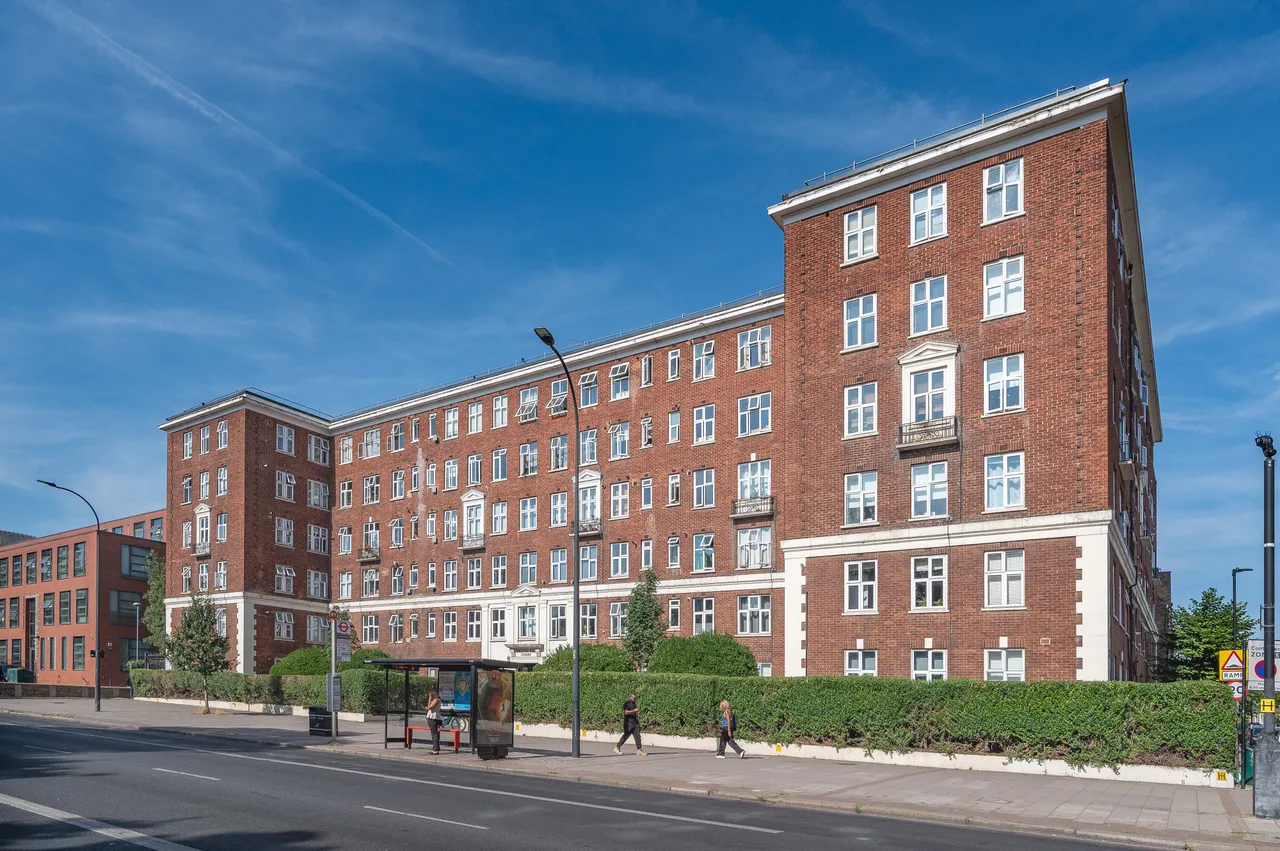 31 Brixton Hill Court, London, photo 11