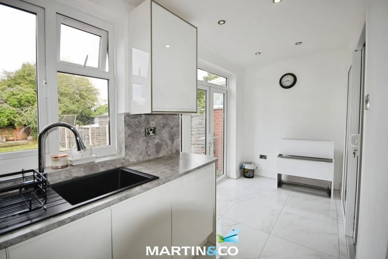 Pierce Avenue, Olton, Solihull, photo 6