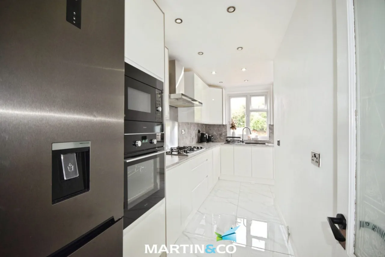 Pierce Avenue, Olton, Solihull, photo 5