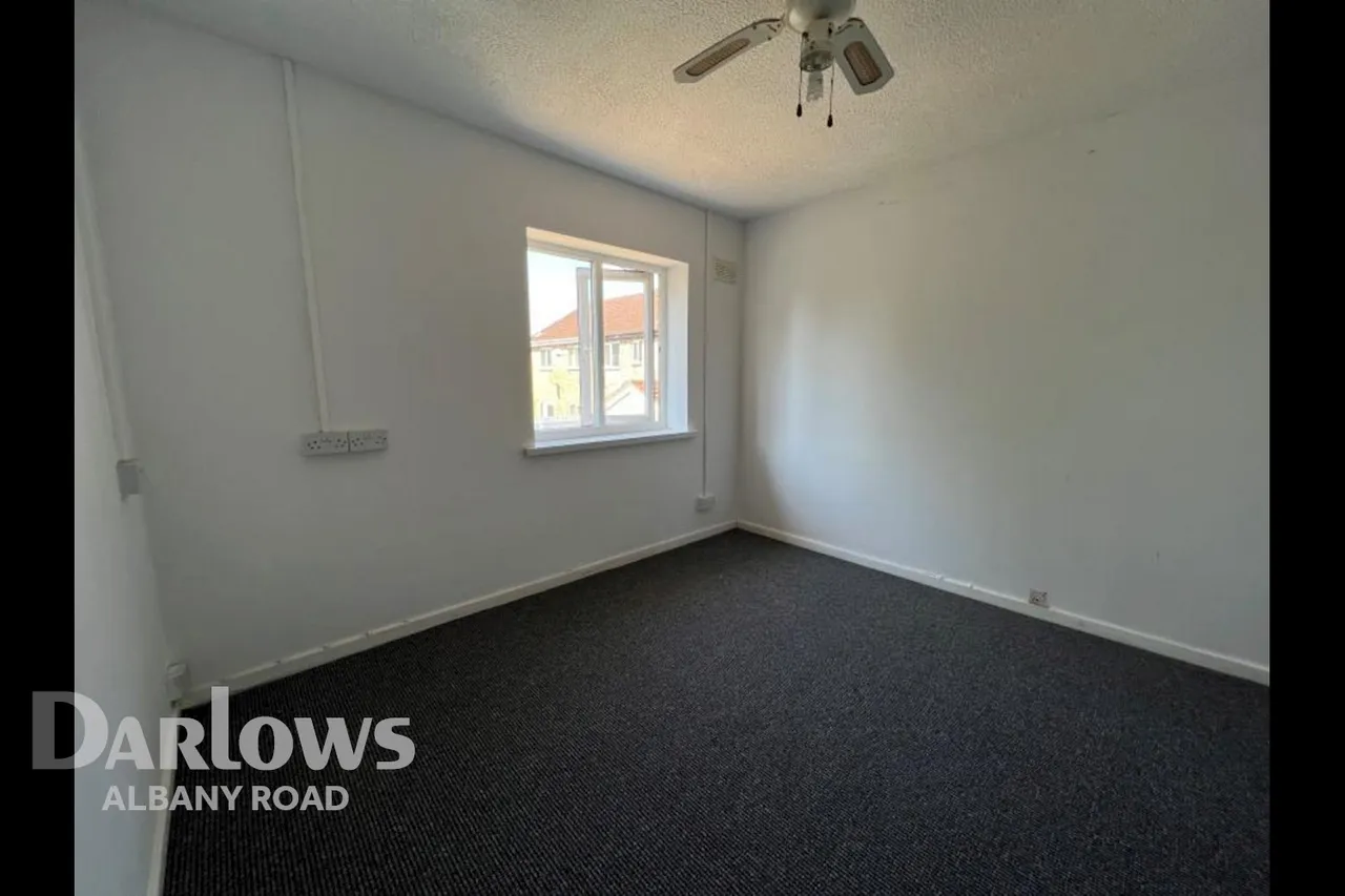Whiteacre Close, CF14, photo 10