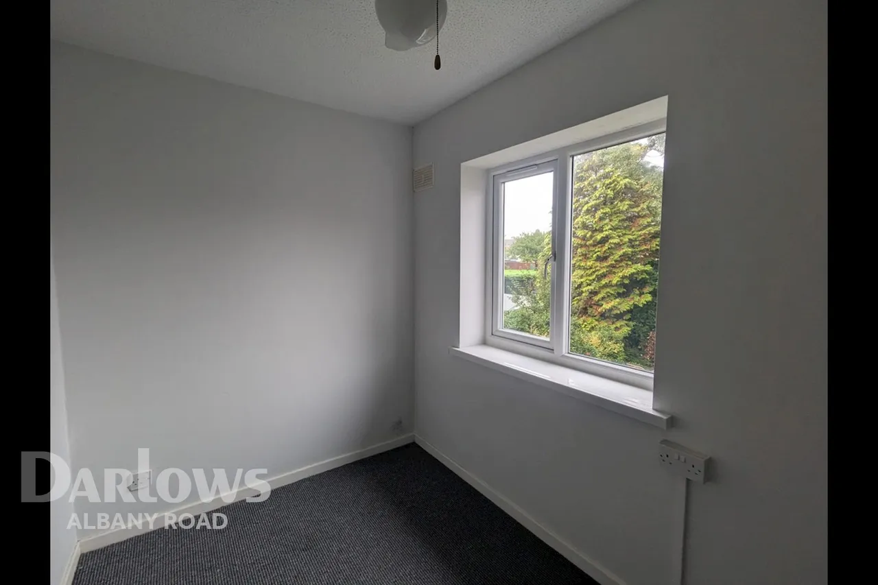 Whiteacre Close, CF14, photo 5