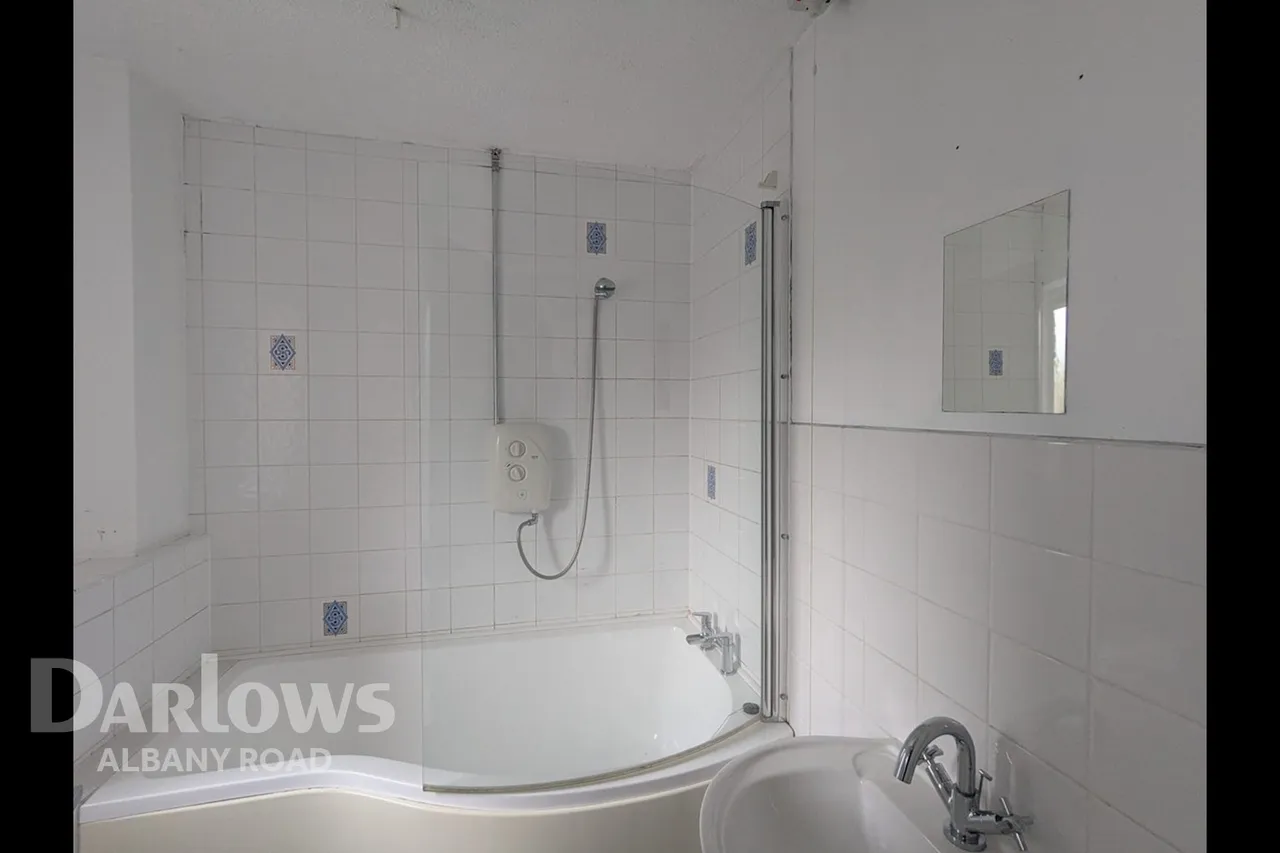 Whiteacre Close, CF14, photo 9