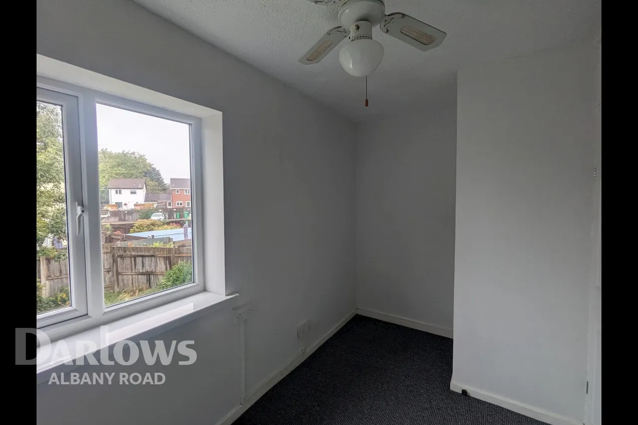 Whiteacre Close, CF14, photo 6