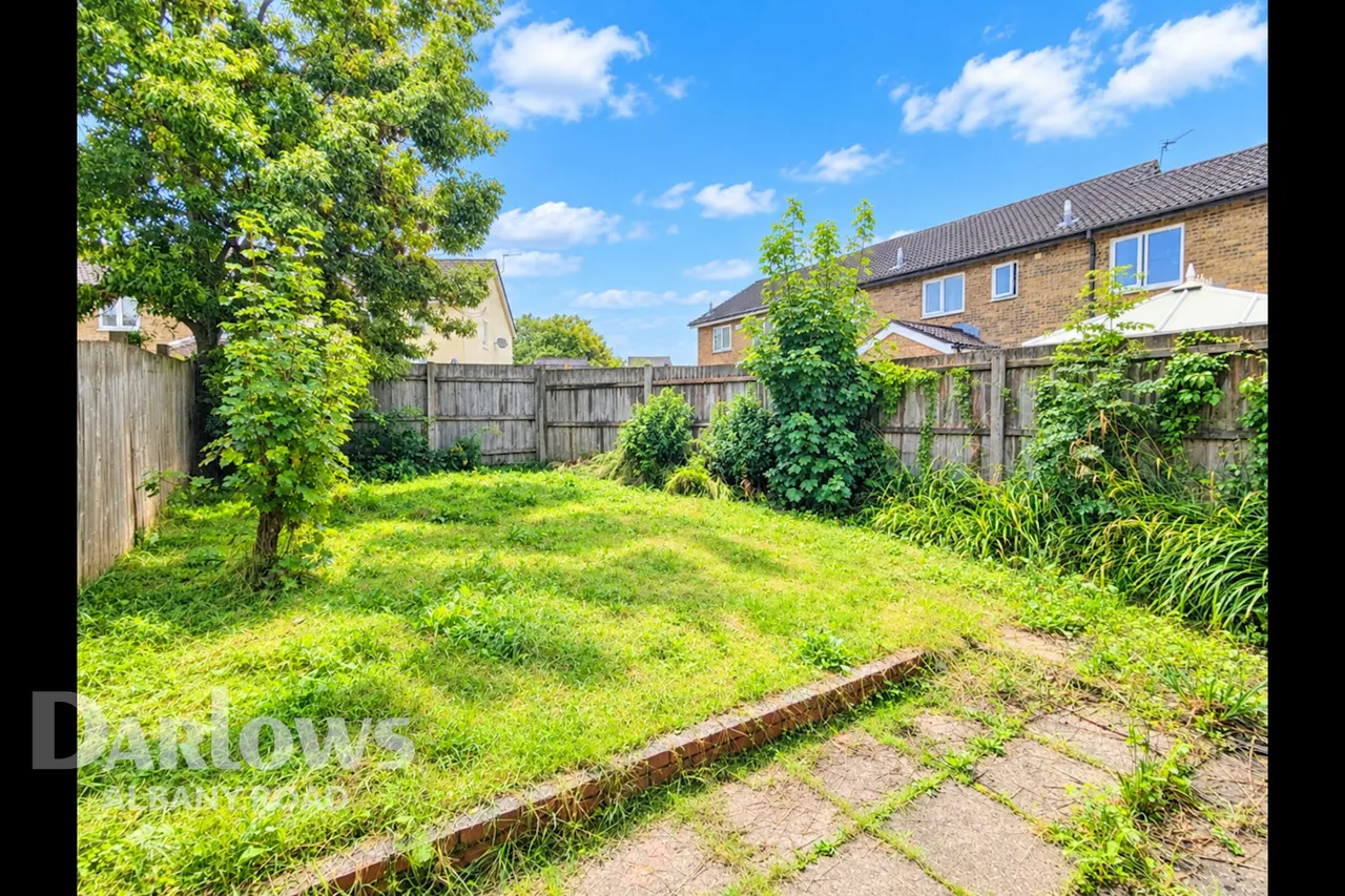 Whiteacre Close, CF14, photo 4