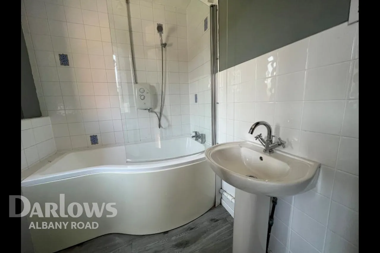 Whiteacre Close, CF14, photo 15