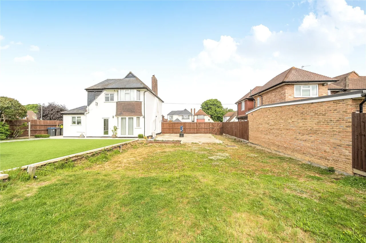 Motspur Park, New Malden, KT3, photo 2