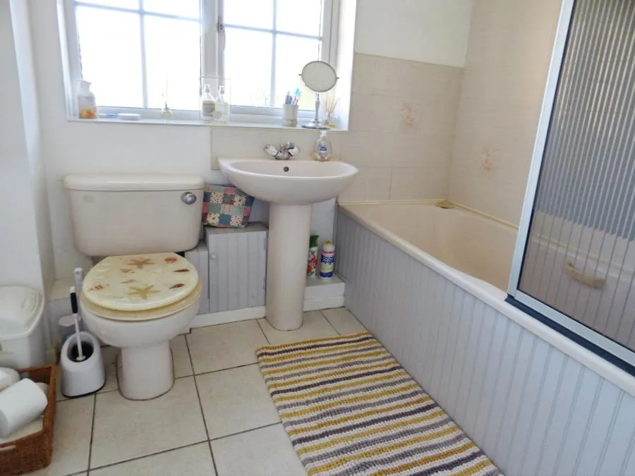 Coltsfoot Close, Hedge End, SO30, photo 5