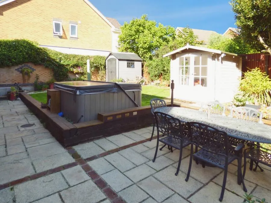 Coltsfoot Close, Hedge End, SO30, photo 12