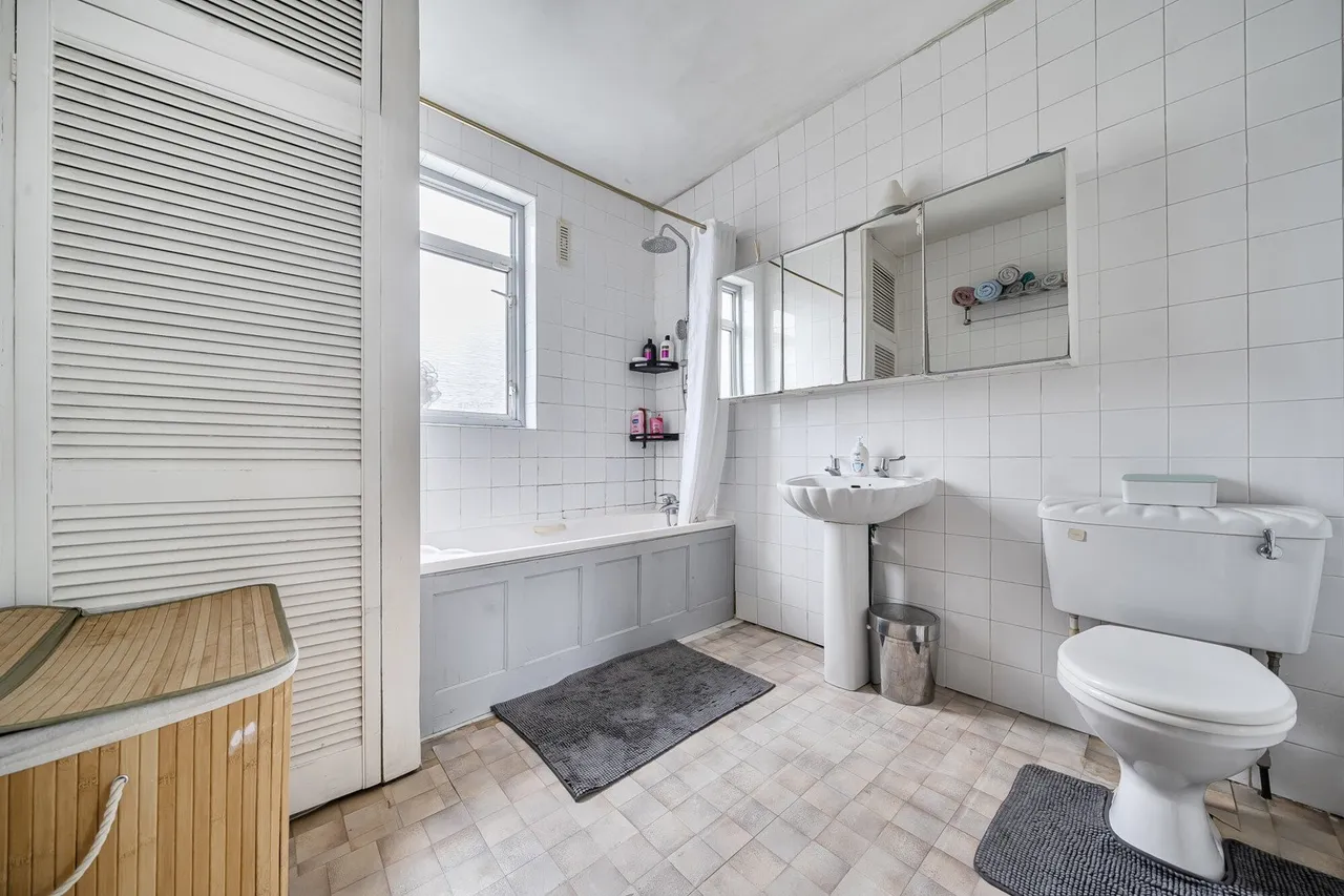 Croydon Road, BR3, photo 9