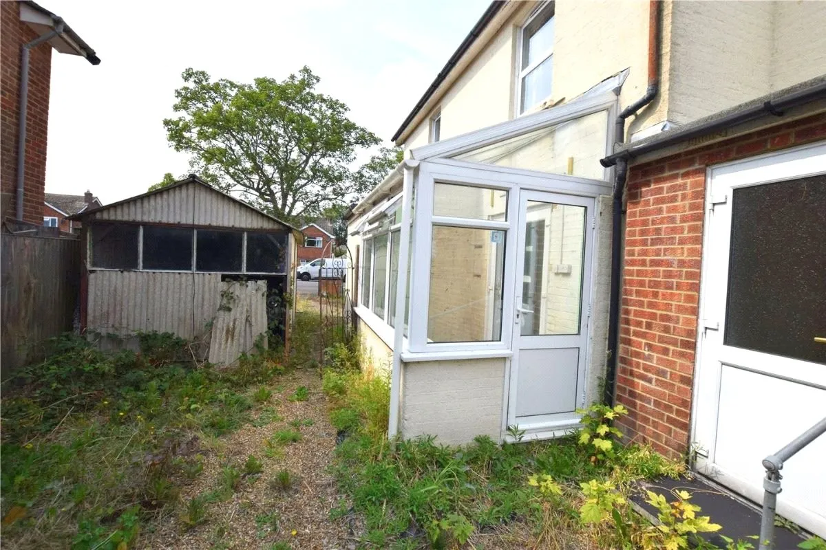Oxford Road, Farnborough, Hampshire, GU14 6QT, photo 12