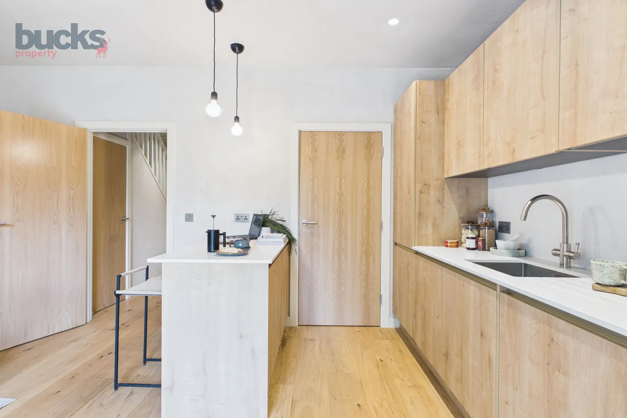 Carpenters Yard, High Road, CM16, photo 6