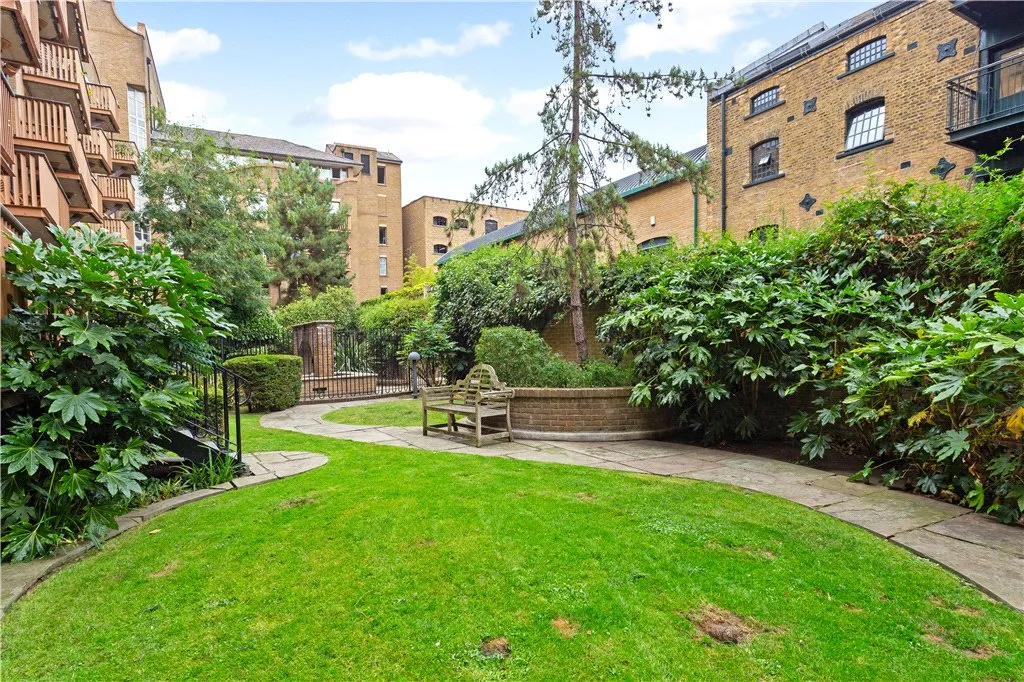 Queen Elizabeth Street, London, SE1, photo 32